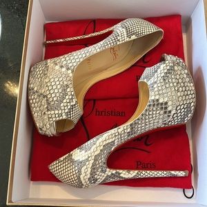 Christian Louboutin Lady Peep toe